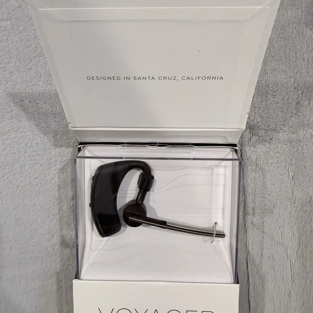 Plantronics Voyager Legend Wireless Bluetooth Headset Noise Canceling PBTLEGEND
